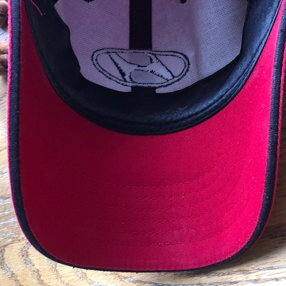 Hyundai adjustable Baseball Hat - Picture 4 of 5